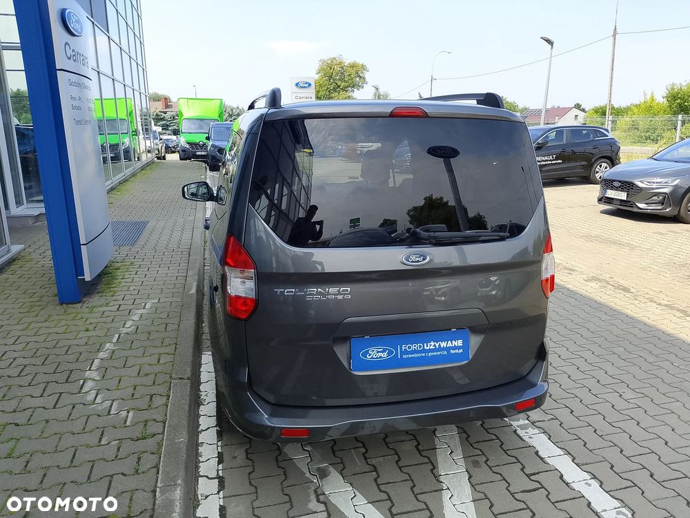 Ford Tourneo Courier 1.5 TDCi Titanium - 6