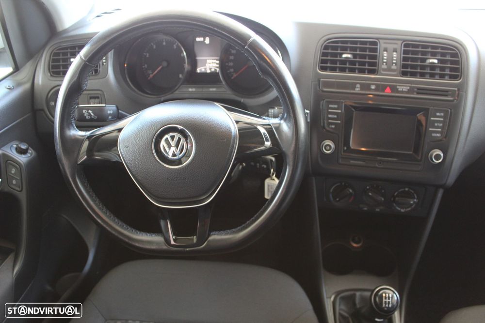 VW Polo 1.0 Trendline - 13
