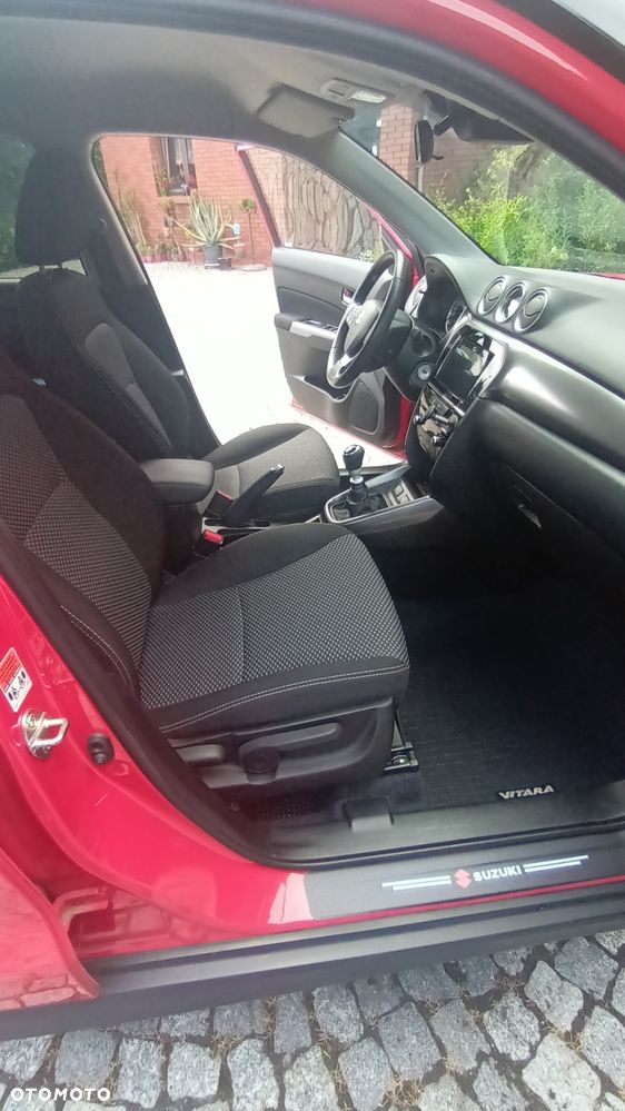 Suzuki Vitara 1.4 Boosterjet SHVS Comfort Plus 2WD - 14