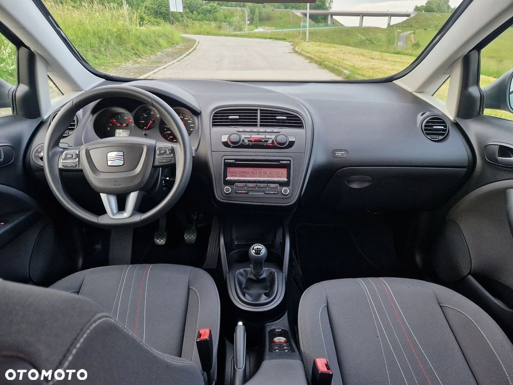 Seat Altea XL 1.6 TDI DPF CR Ecomotive Reference Copa - 14