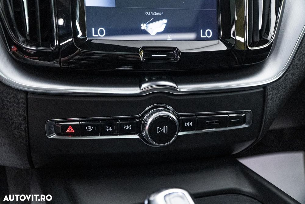 Volvo XC 60 Recharge T8 Twin Engine eAWD Inscription - 15