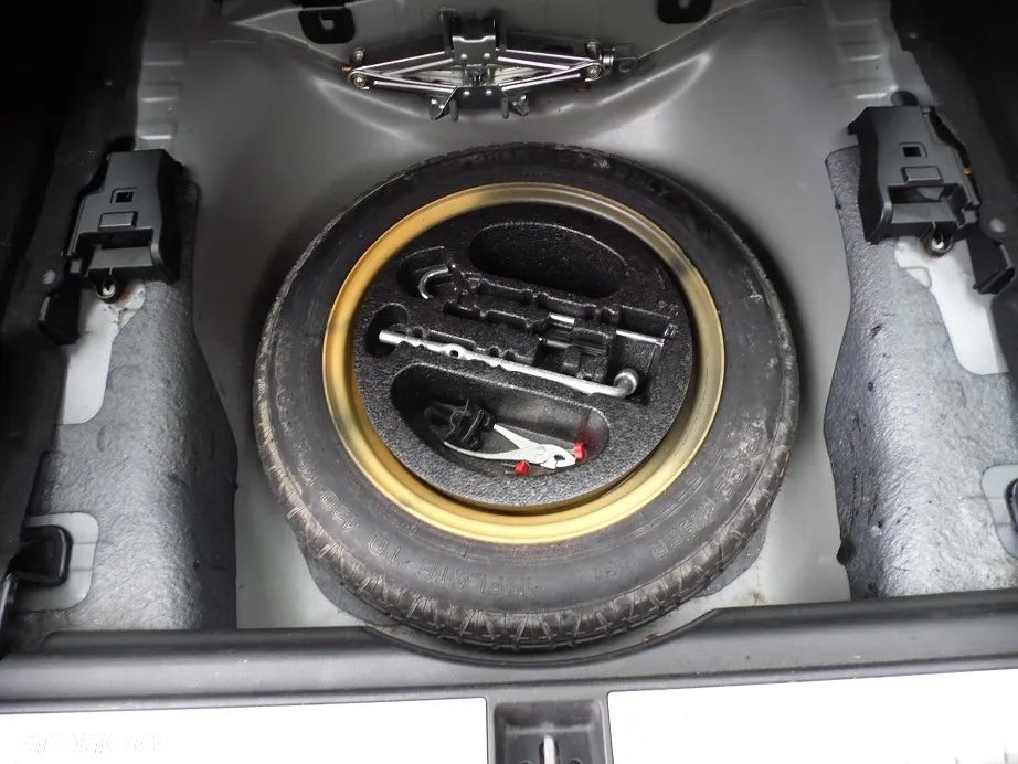 Honda Accord Tourer 2.0 i Executive - 12