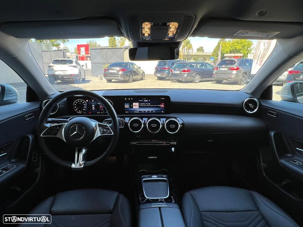 Mercedes-Benz CLA 180 d — photo 2