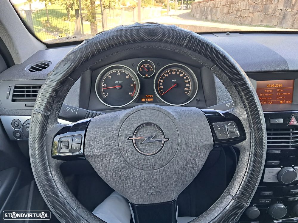 Opel Astra 1.7 CDTi Cosmo ecoFLEX - 16