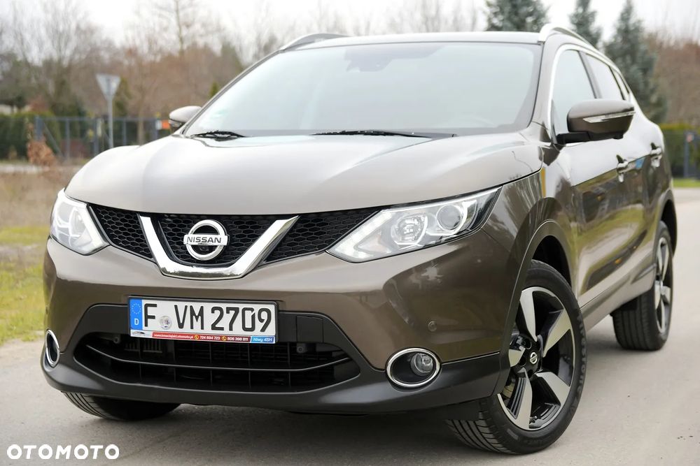 Nissan Qashqai 1.6 DIG-T Tekna - 1