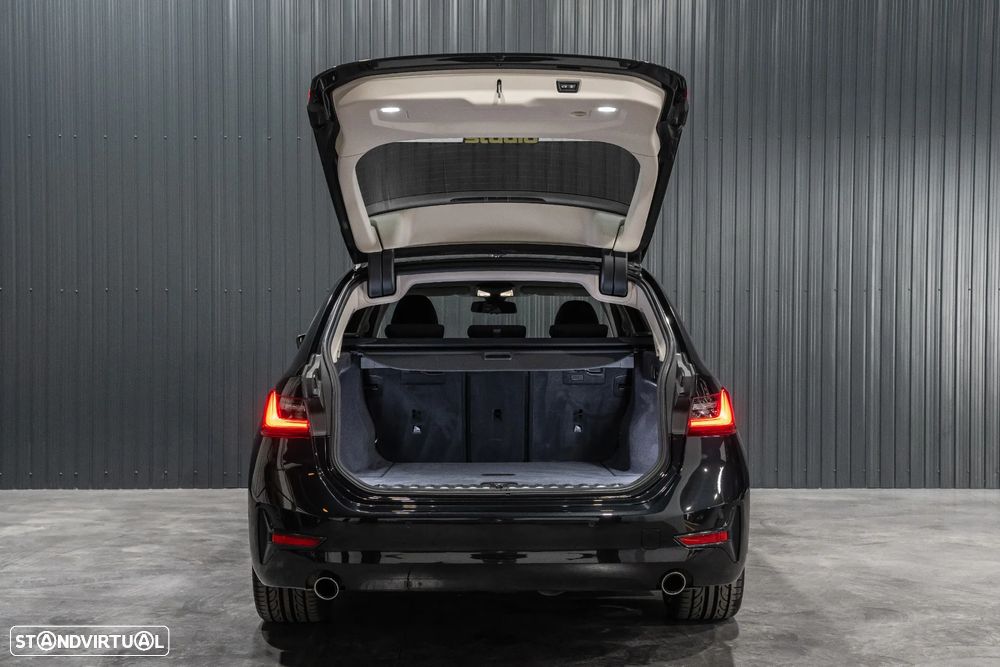 BMW 318 d Aut. Sport Line - 56