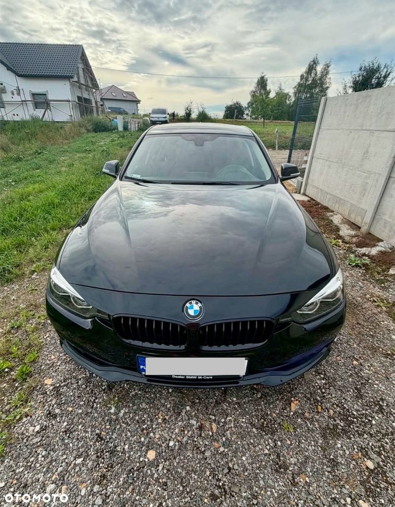 BMW Seria 3 318i - 3