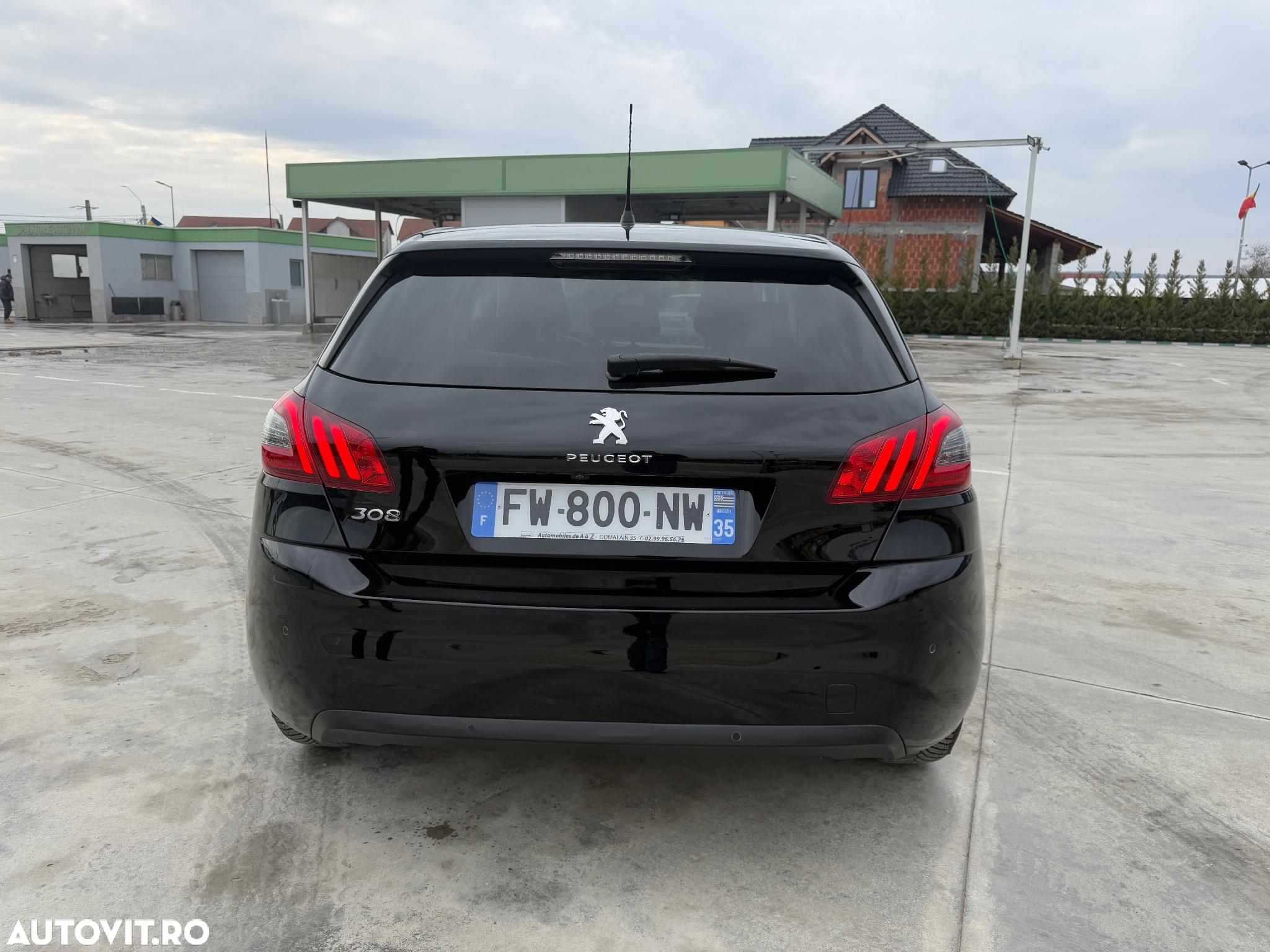 Peugeot 308 1.5L BlueHDI 130 S&S EAT8 Style - 8