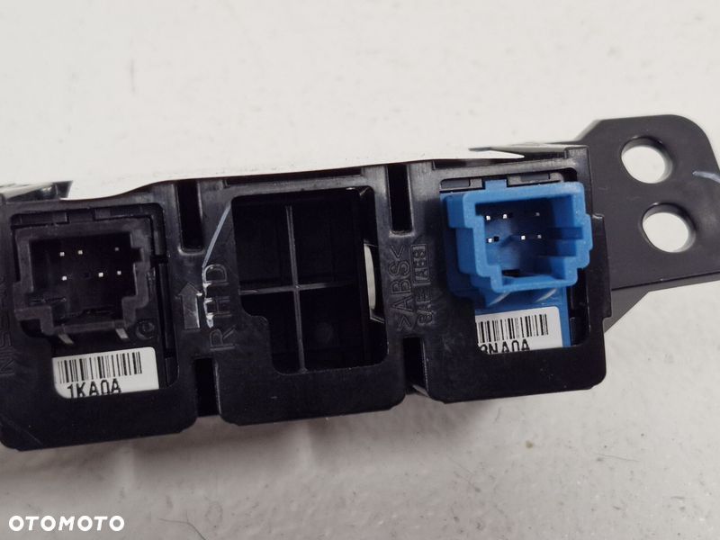 NISSAN LEAF I 1 PANEL PRZEŁĄCZNIKÓW ESP PODGRZEWANIE KIEROWNICY - 5