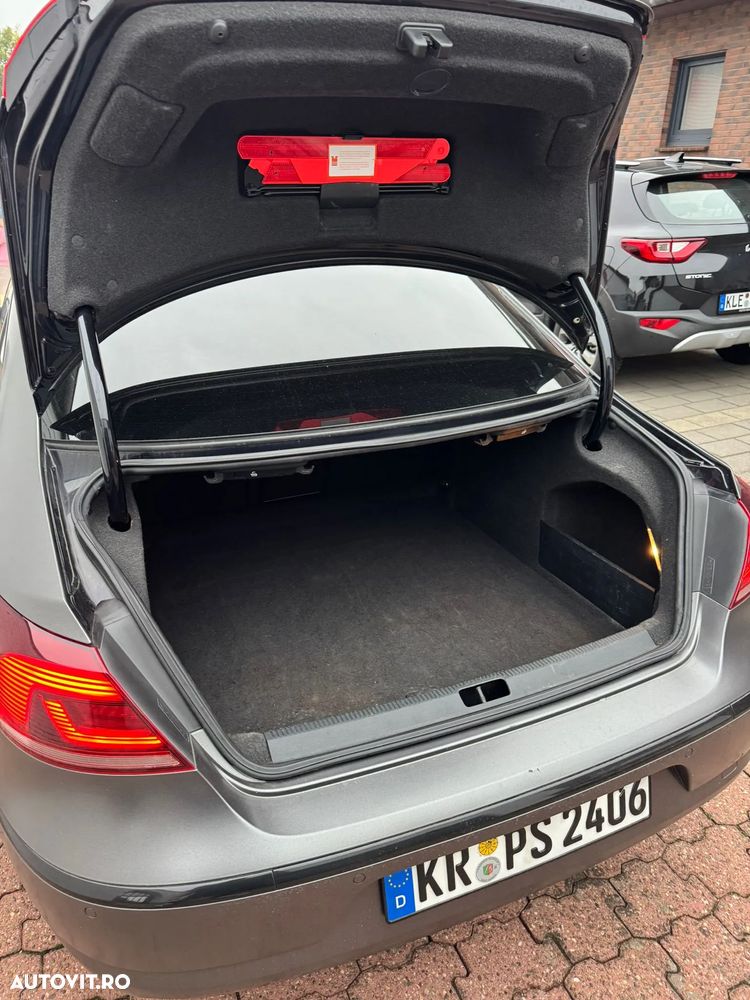 Volkswagen Passat CC 2.0 TDI BlueMotion Technology - 12