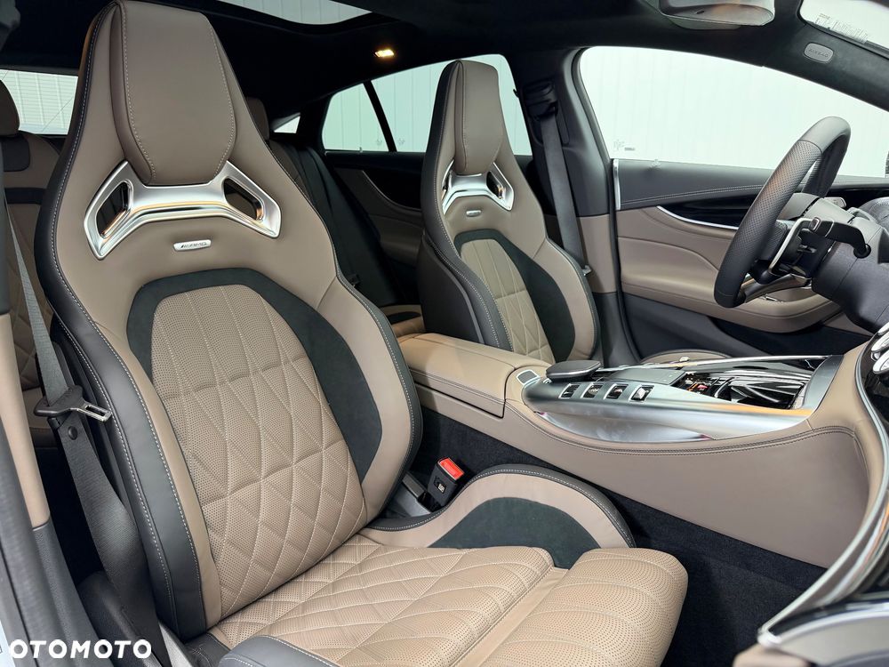 Mercedes-Benz AMG GT 43 4-Matic+ - 24