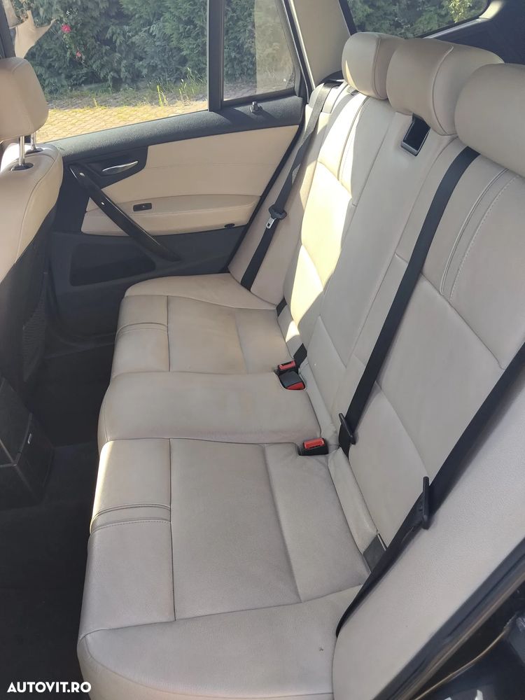 BMW X3 2.0d - 12