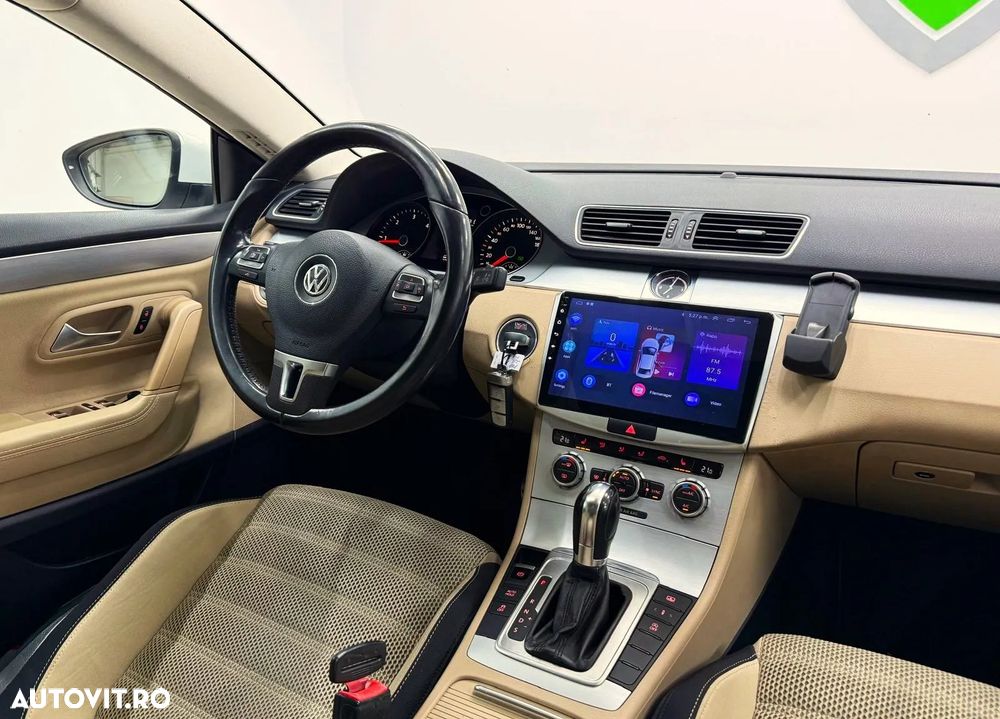 Volkswagen Passat CC 2.0 TDI BlueMotion Technology DSG Exclusive - 9