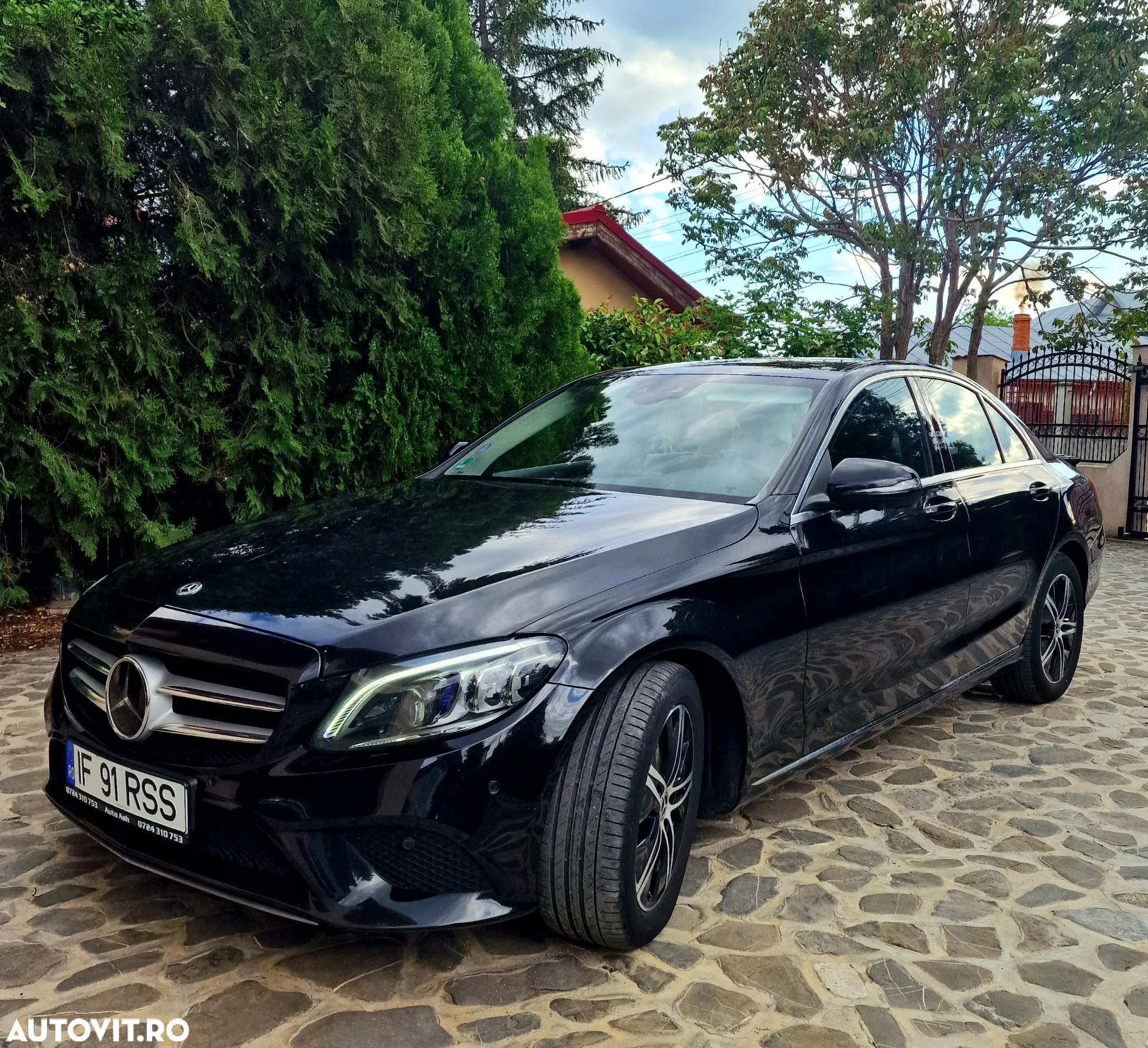 Mercedes-Benz C - 2