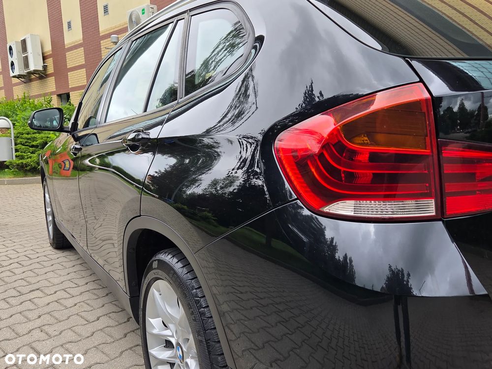 BMW X1 sDrive18i xLine - 16