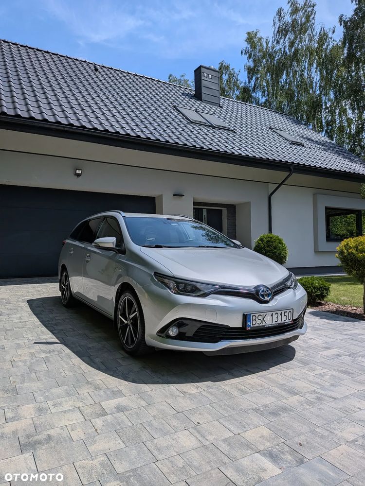 Toyota Auris Hybrid 135 Premium - 6