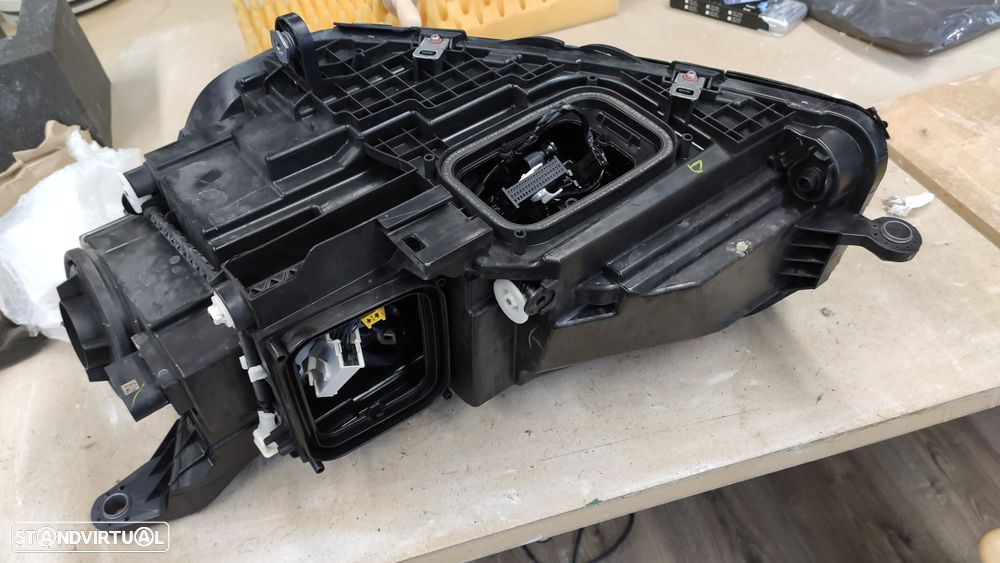 farol direito led Multibeam Mercedes C167 + x167 GLE - 7