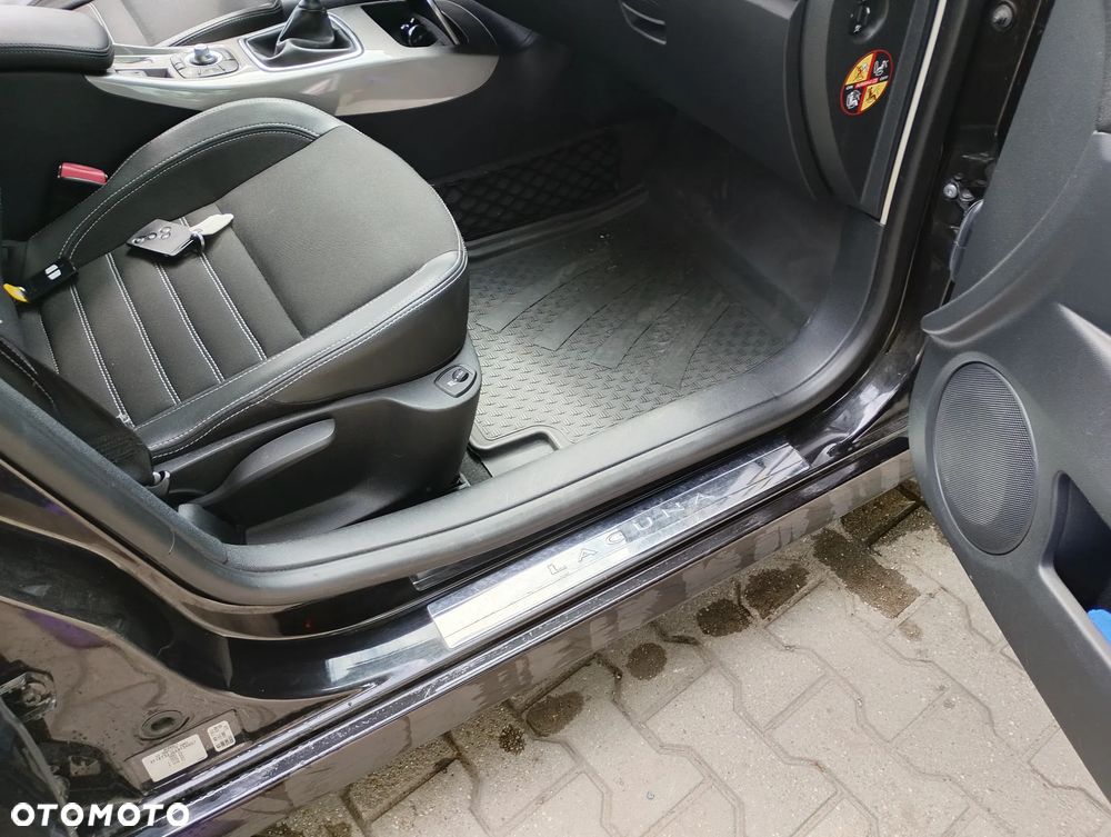 Renault Laguna - 11