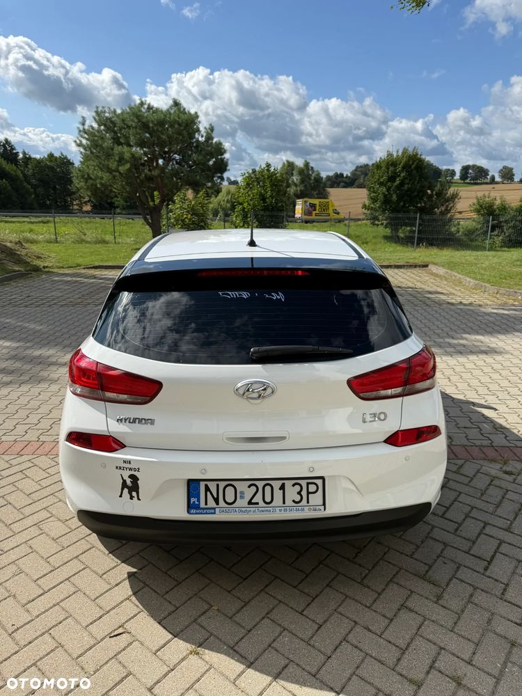 Hyundai i30 1.4 BlueDrive Classic - 5