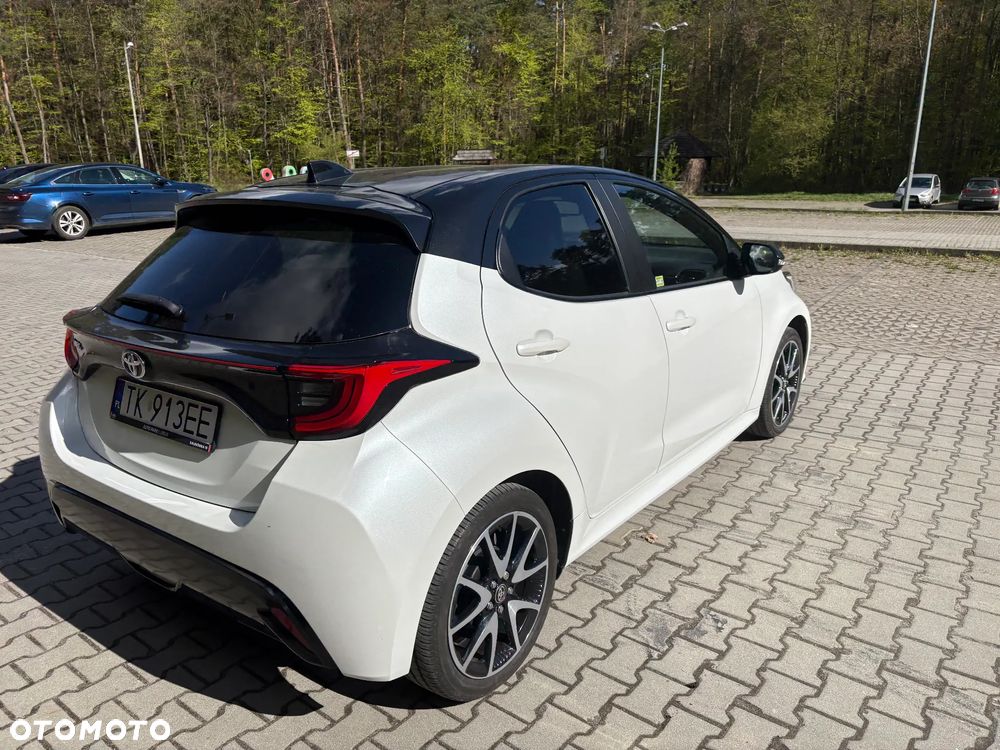 Toyota Yaris 1.5 Selection Elegant - 9