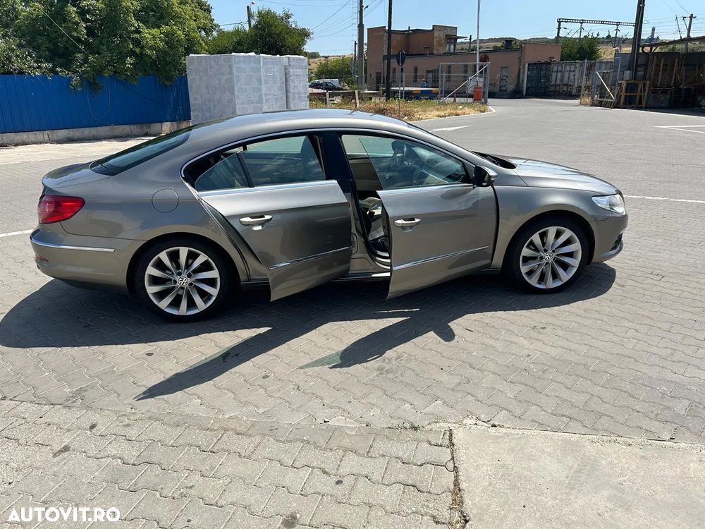 Volkswagen Passat - 5