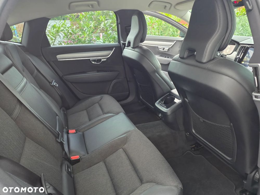 Volvo S90 D4 Momentum - 14