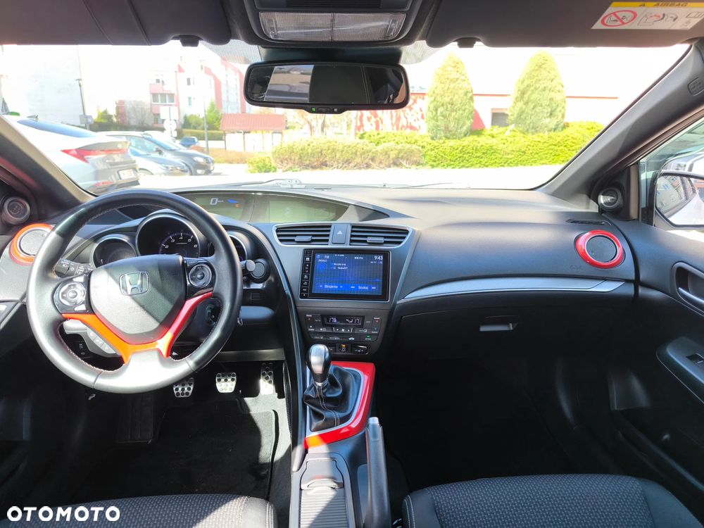 Honda Civic 1.8 i-VTEC Sport - 8