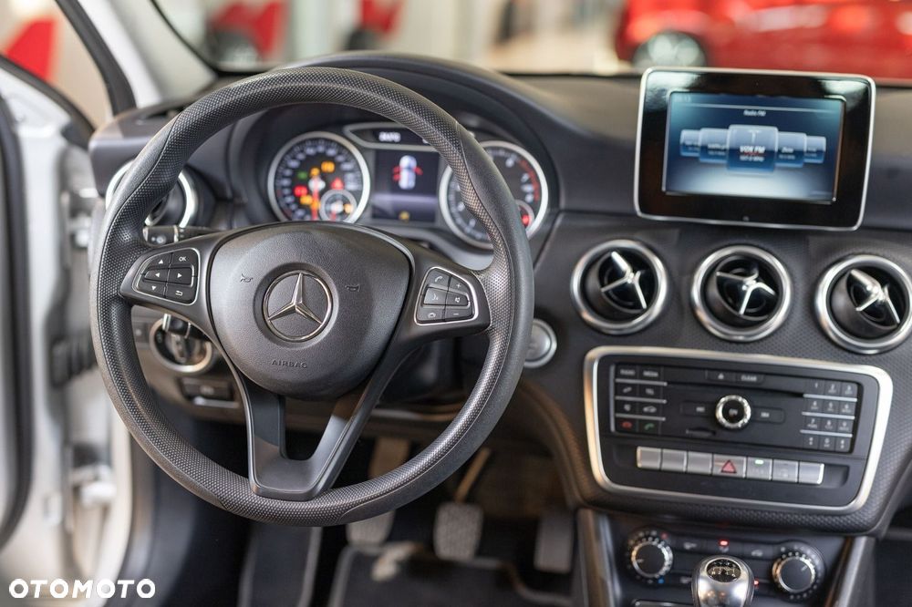 Mercedes-Benz Klasa A - 25