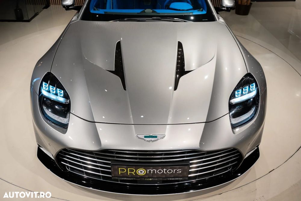 Aston Martin Vanquish - 31