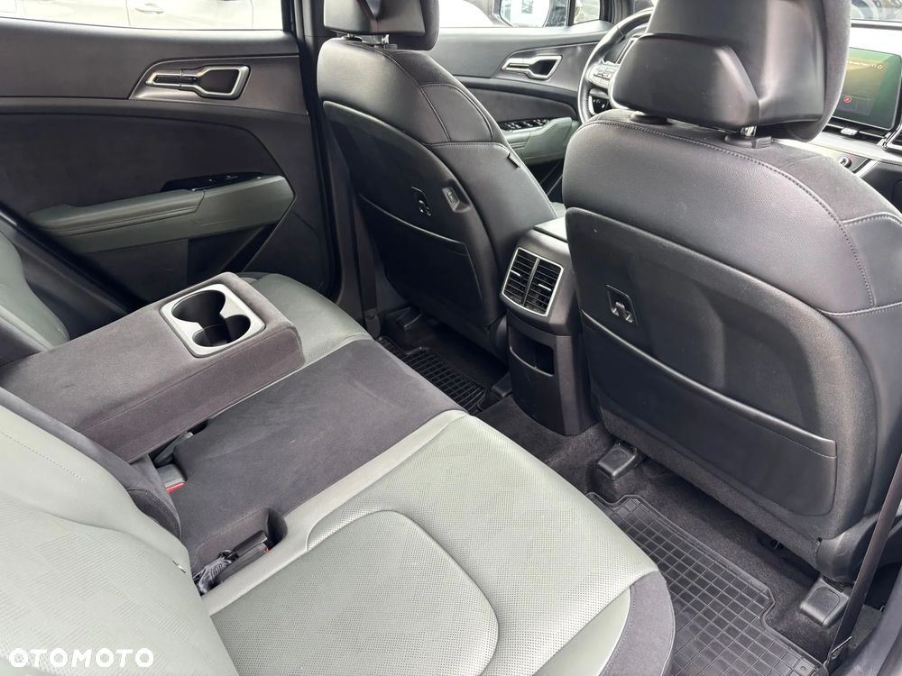 Kia Sportage 1.6 T-GDI Anniversary 2WD DCT - 29