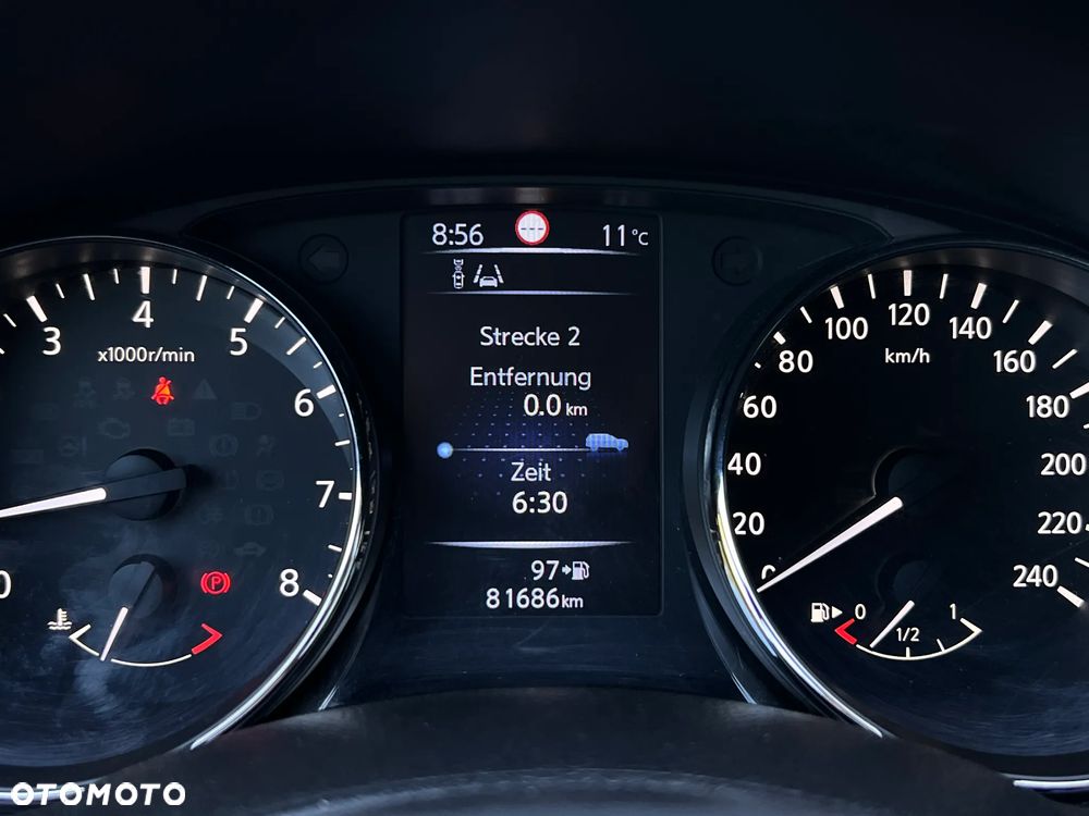 Nissan Qashqai 1.6 DIG-T N-Connecta - 23