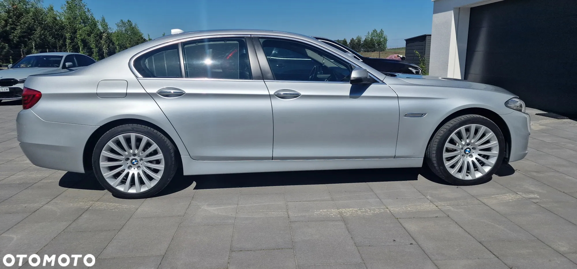 BMW Seria 5 525d - 8
