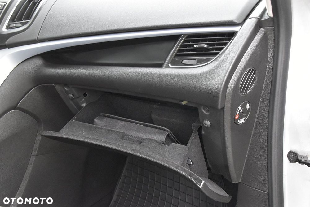 Opel Zafira - 39