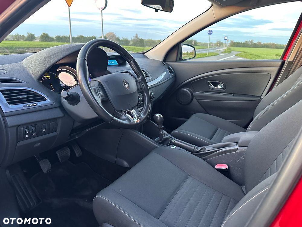 Renault Megane 1.6 16V 110 LIMITED - 7