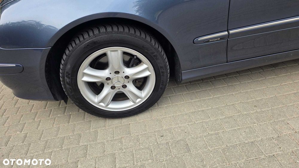 Mercedes-Benz CLK - 5