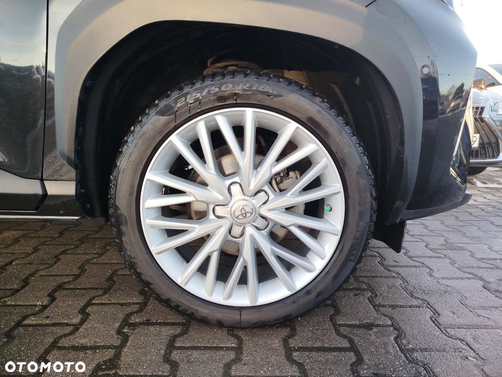 Toyota Yaris Cross - 15