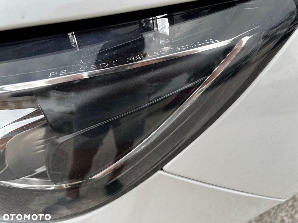 Peugeot 308 BlueHDi 150 Stop & Start Allure - 32