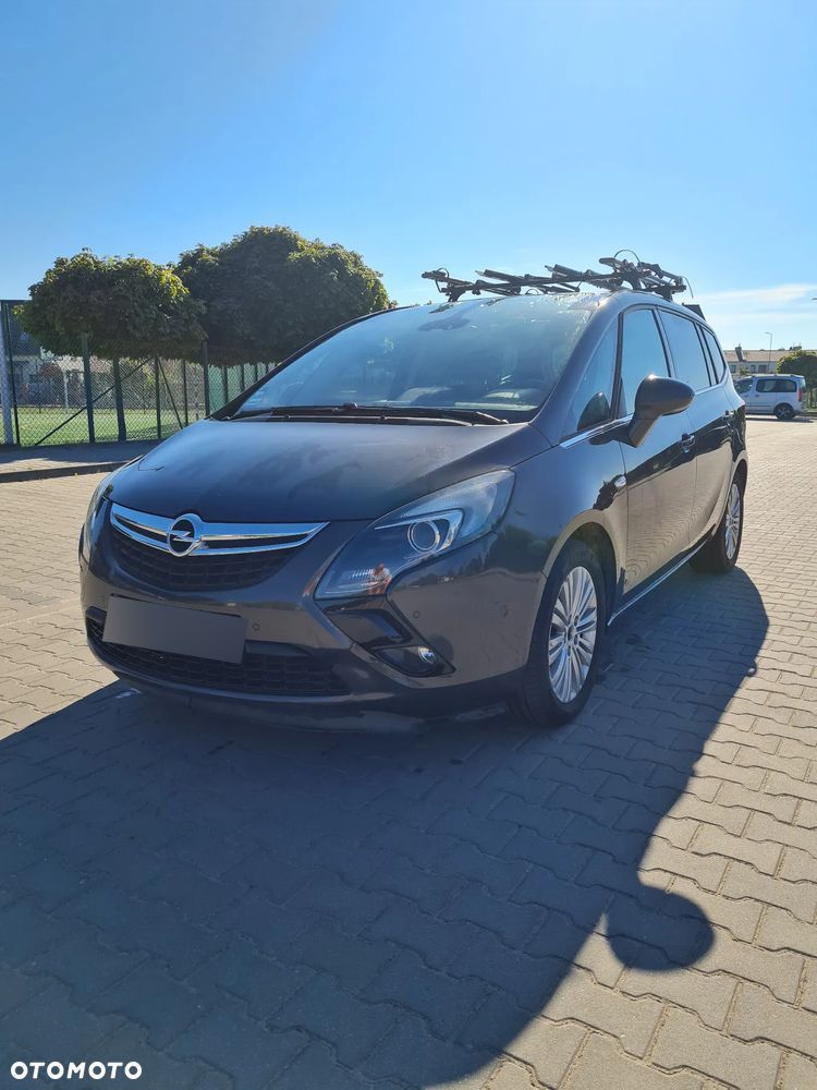 Opel Zafira - 1