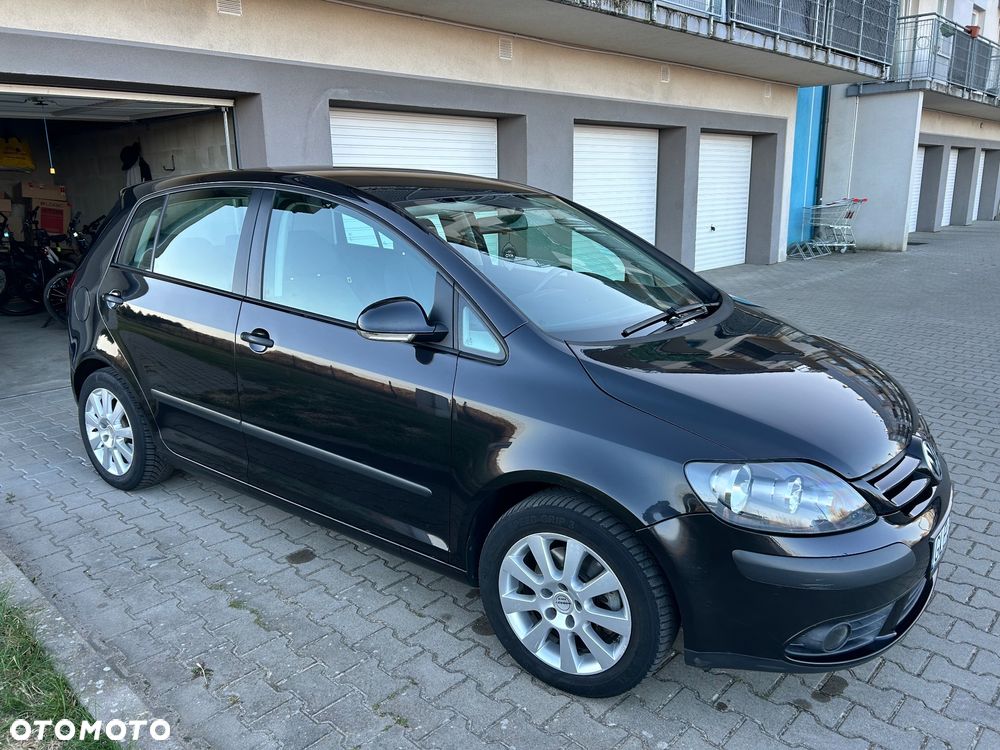 Volkswagen Golf 1.6 FSI Comfortline - 6