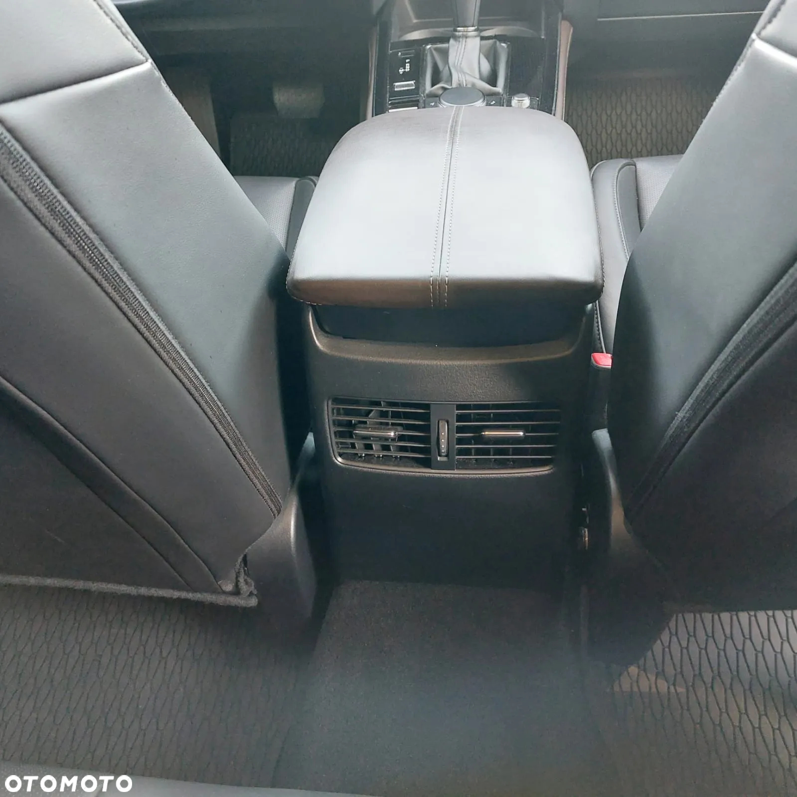 Mazda CX-30 - 11
