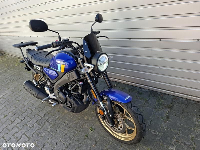 Yamaha XSR - 6