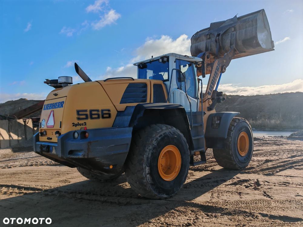 Liebherr 566 - 6