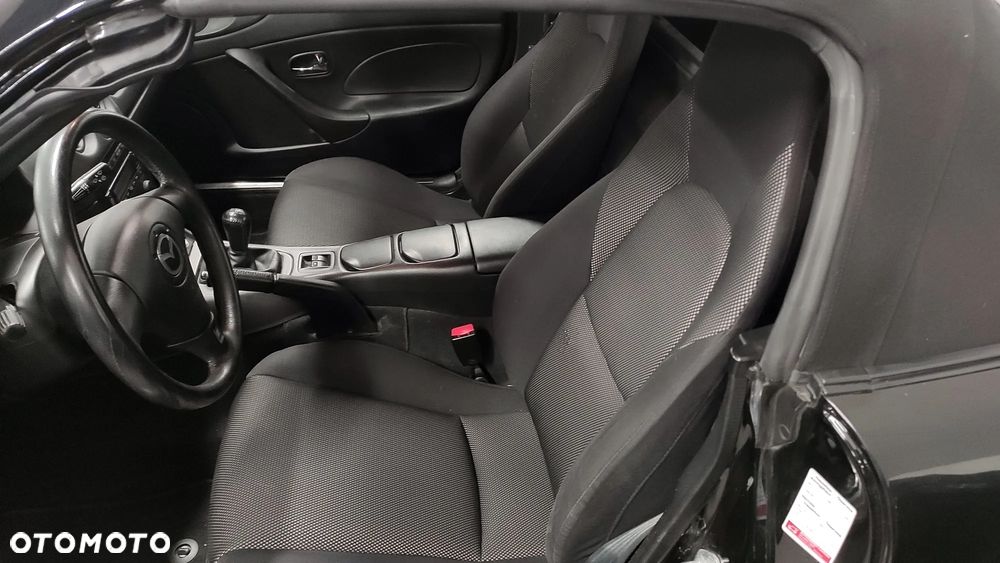 Mazda MX-5 1.6i 16V - 16