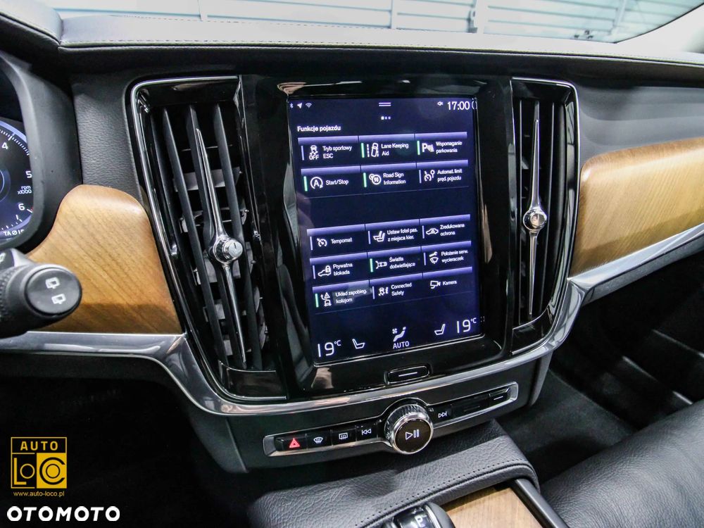 Volvo V90 D4 AWD Inscription - 22