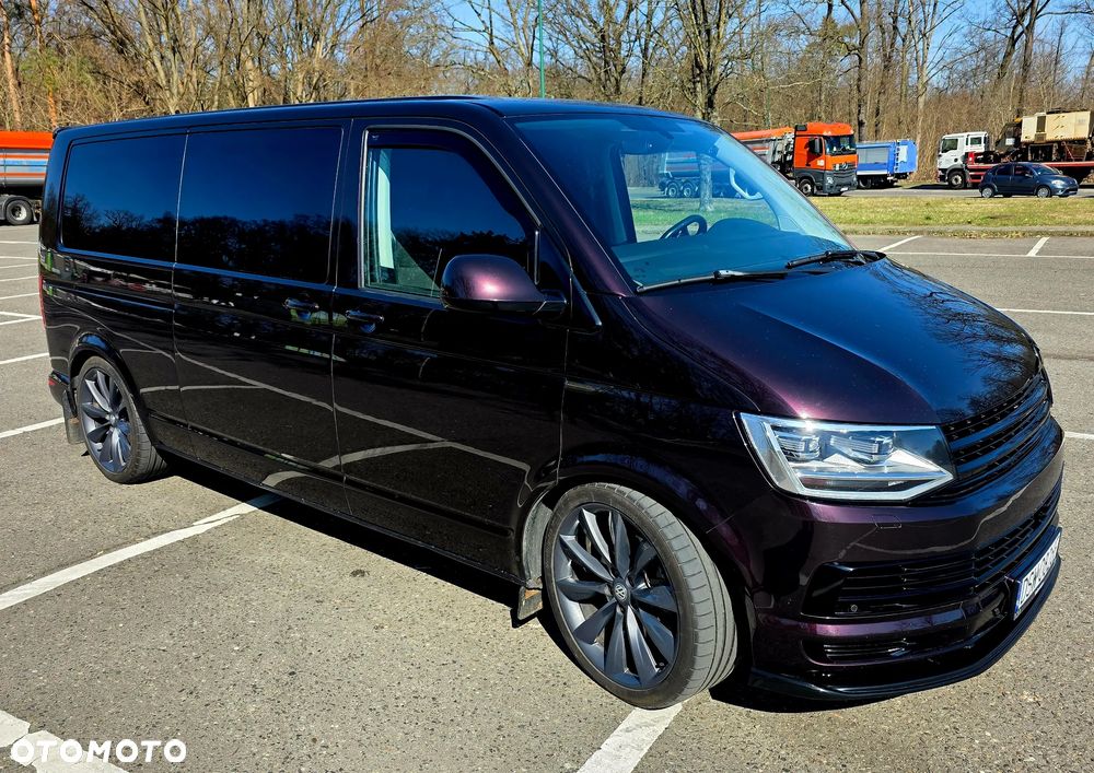 Volkswagen Multivan - 2