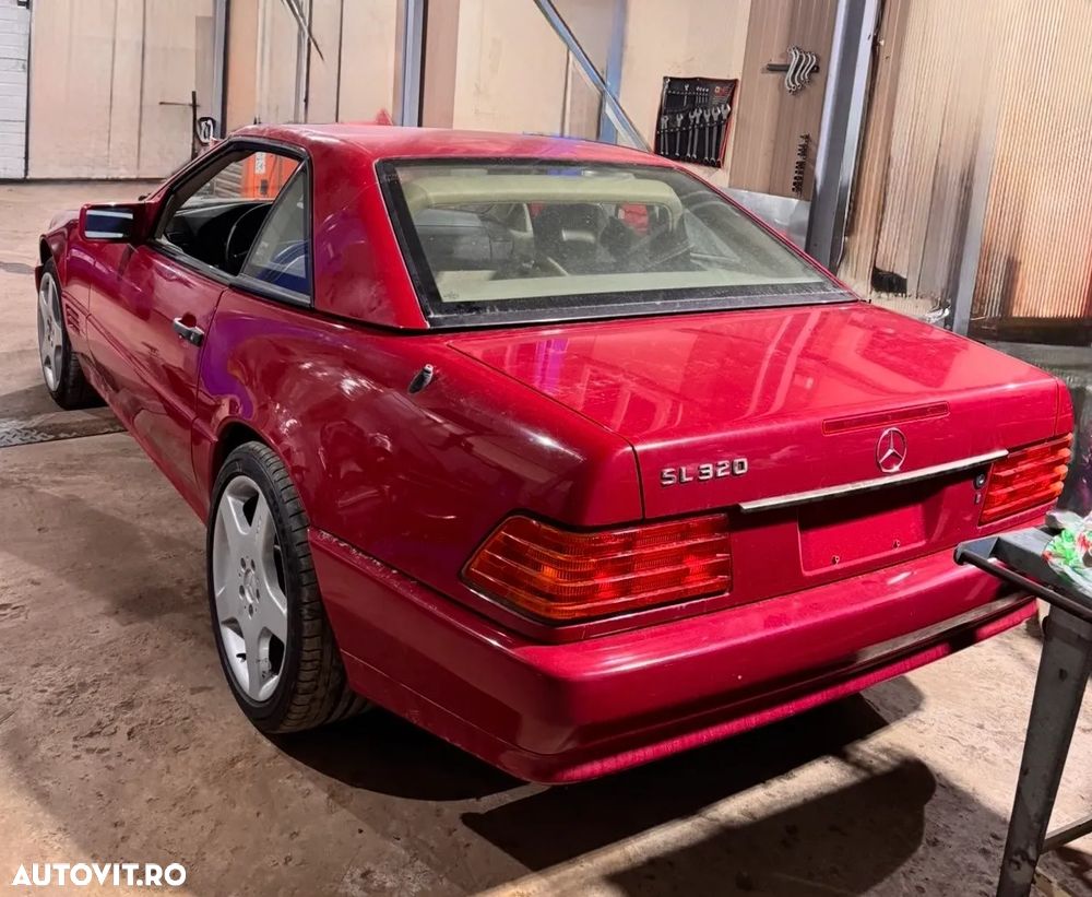 Mercedes-Benz SL - 16