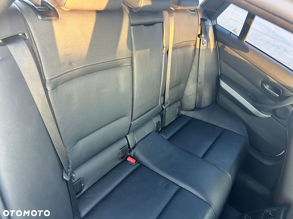 BMW Seria 3 320d - 18