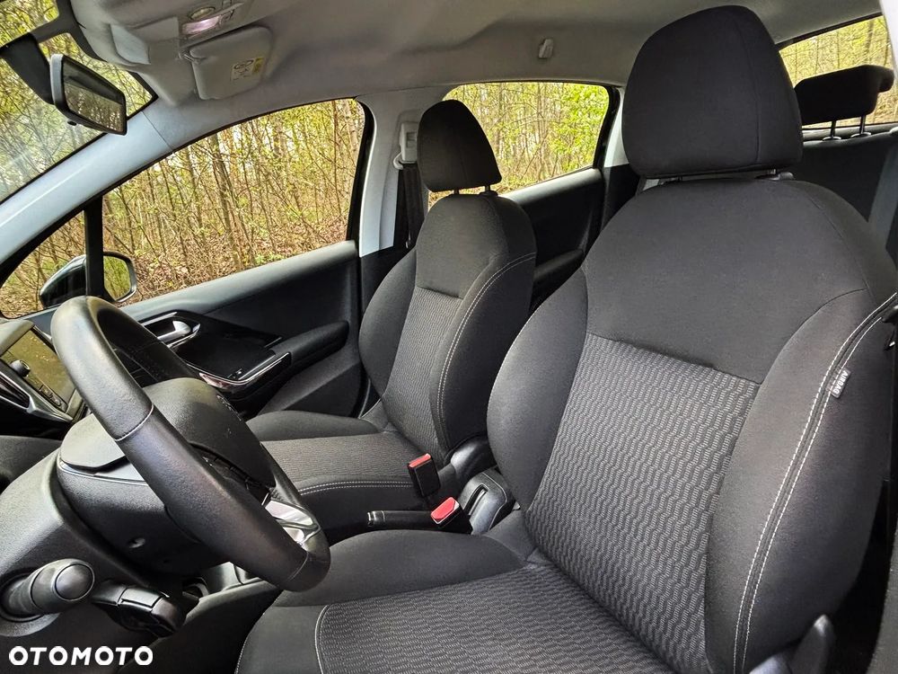 Peugeot 208 PureTech 82 Start & Stop Active - 15