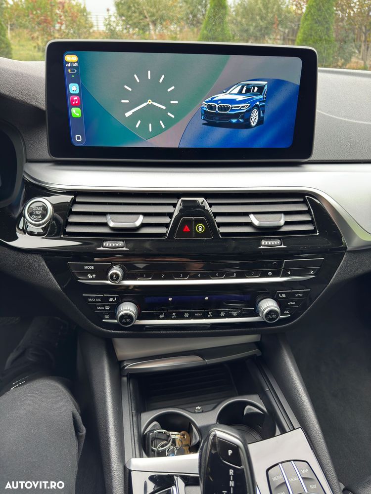 BMW Seria 5 518d Aut. - 9