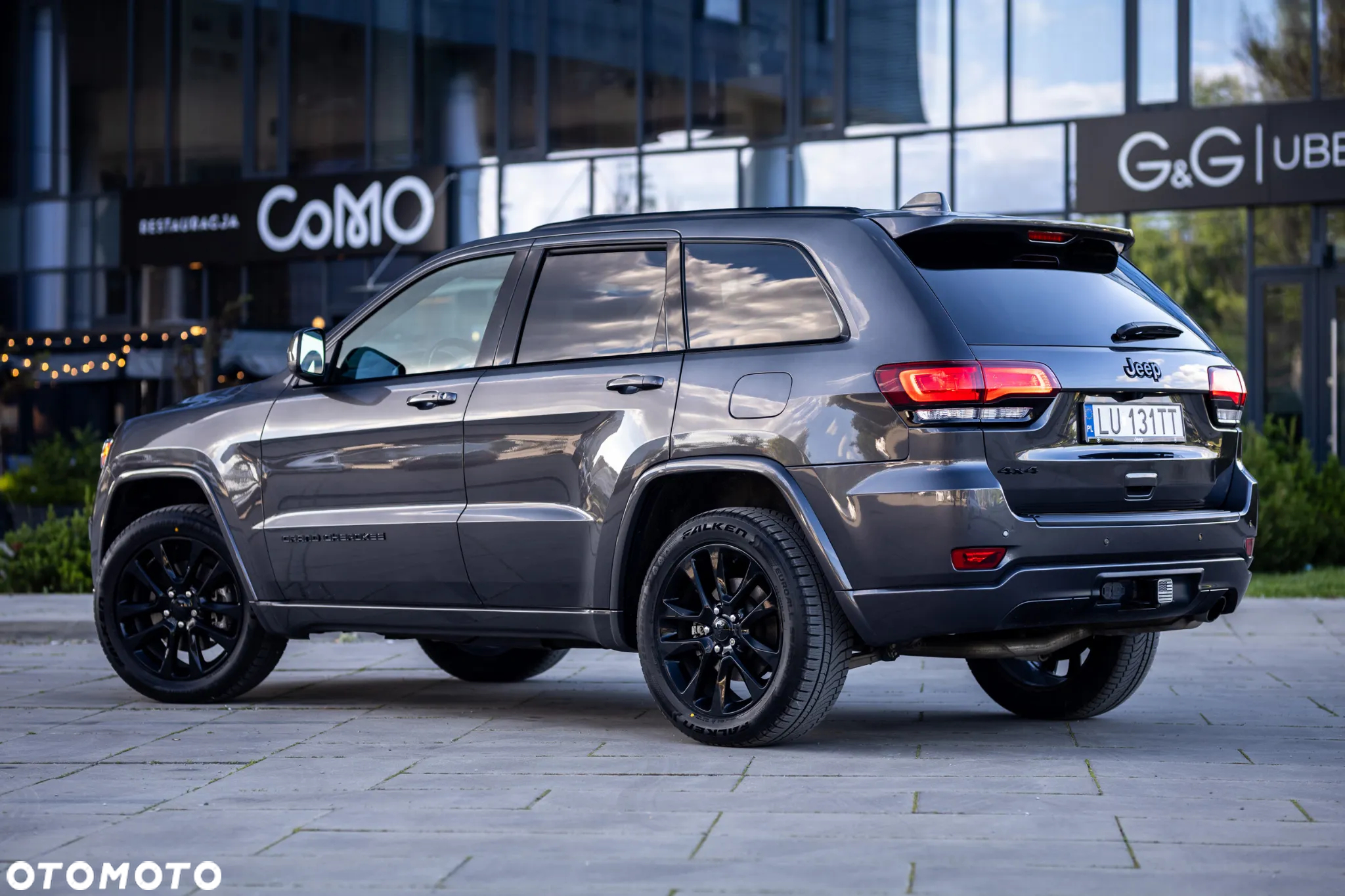 Jeep Grand Cherokee - 2